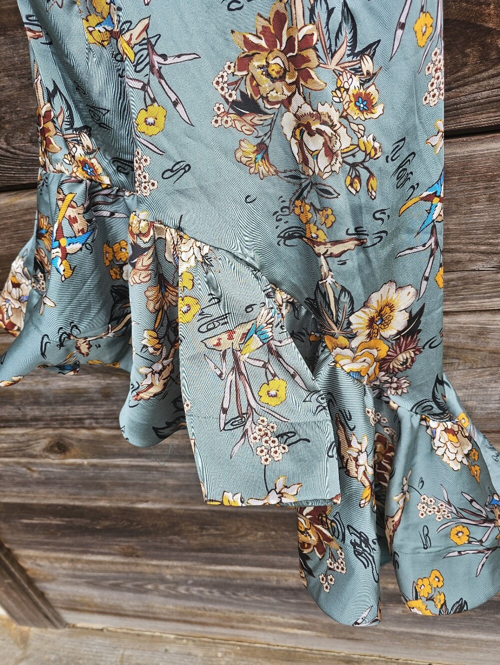 Rosevelvet Blue Floral Cutout Ruffle Mini Dress Size Large - Picture 5 of 8
